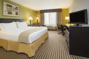 Sleep Inn & Suites - Image 2