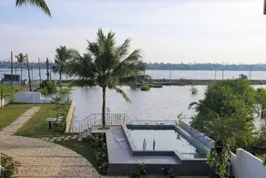 The Cove Beach Resort - Image 4