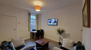Nice Living Serviced Accommodations 10 - Image 2