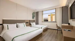 GreenTree Inn Shanxi Jinzhong JieXiu Railway Station Express Hotel - Image 2