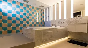 Nuu Motel - Image 5