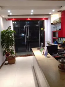 Sunshine Hotel (Nanjing Road Branch) - Image 2
