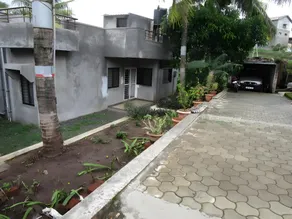 Karkare Holiday Home - Image 5