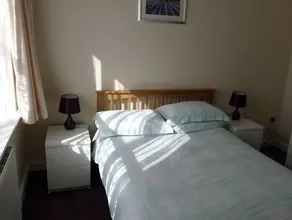 Friars Walk houses with 2 bedrooms, 2 bathrooms, fast Wi-Fi and private parking - Image 5