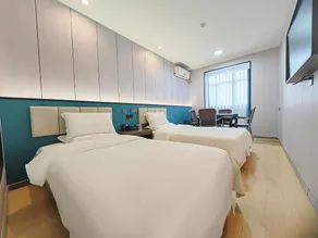 Longze Hotel - Image 2