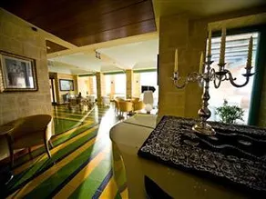 Hotel Venus Sea Garden - Image 3