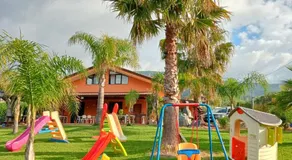Villa Molinari B&B e Baby Park - Image 2