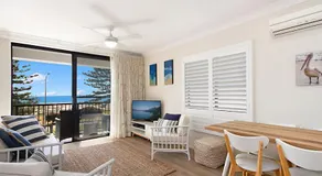 Kirra Vista Apartments Unit 18 - Image 2