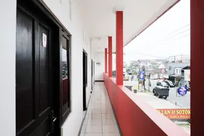RedDoorz Syariah near Alun Alun Wonosobo 3 - Image 5