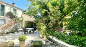 Rendez-vous avec les cigales - gîte 6 personnes 100m2 - piscine privée - Climatisation-moustiquaires - Image 3