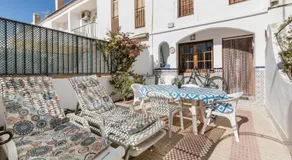 Villa '53 Luz Bahia' avec piscine partagée, jardin et Wi-Fi - Image 4
