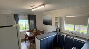 Family Beachside Shack - Image 5