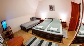 Megálló Wellness Panzió - Image 2