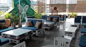 Birdnest Guesthouse, Gaia Rooftop Cafe - Image 2