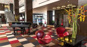 Hotel Trinitarias Suites - Image 4