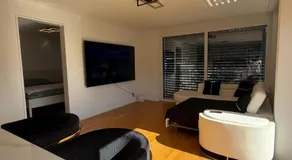 Luxuriöses Penthouse mit Rooftop-Terrasse - Image 2