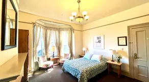 Northwest Portland Hostel - Image 2