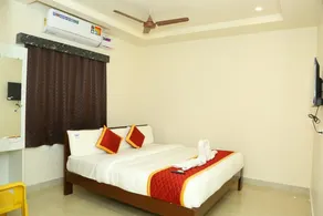 Hotel Elite Inn, Srikalahasti - Image 5