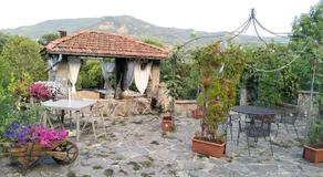 b&b La Corte dei Cerri- Il Piccolo Chalet - Image 4