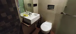 Hotel Plaza- Near Byculla Railway Station - Image 2