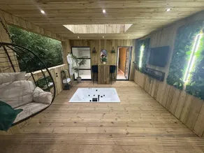 Willow Lodge - Image 5