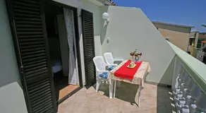 Apartments & Rooms Lo & Mar - Image 4