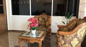 Z Stay Inn Hotel - Image 3
