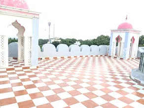 Aura hostel - Image 2