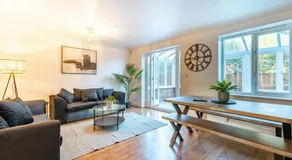 5 Bed House Heathrow Egham Virginia Water Sleeps 7 or Up To 8 If Sharing Beds, Mid To Long Term Bookings Welcome - Image 3
