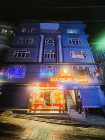 Hotel Darjeeling palace - Image 2
