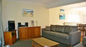 22 Weemilah Drive Pambula Beach - Image 2