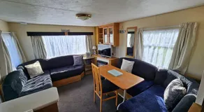 Caravan Holiday For Hire 2 bedrooms On Happy Days Holiday Homes SOUTH Close to Bars Restaurants - Image 2