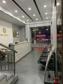 Xinyue Express Hotel (Lushan Renmin Road Branch) - Image 4