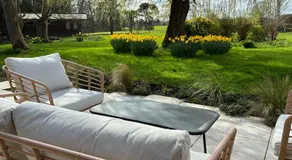 Cottage 7 mins from Henley with gated parking - Image 4