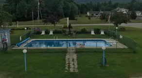 Four Seasons Motor Inn - Image 3