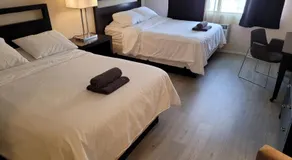 Beverly Hills Nest - Image 2