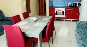 Apartment with pool - Image 2