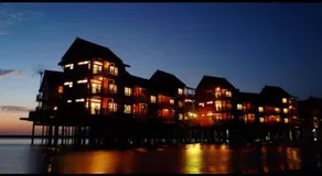 THE LAGOON WATER CHALET - Image 5