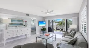 Seawatch 2-205: 2 BR, 2 BA Condominium à Marco Island, pour 6 personnes - Image 2