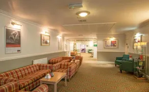Coventry Hotel By Belvilla near City Centre - Image 4