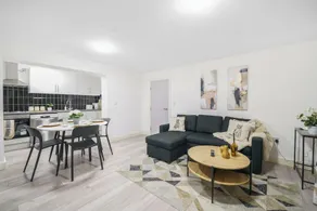 Shirland Road Flat - Image 3