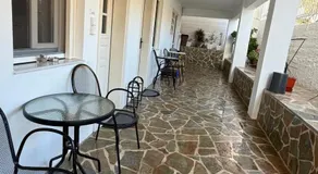Leonidio Apartment Zenith-Nadir - Image 4