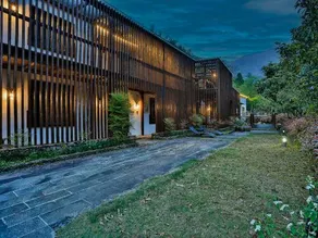 Hangzhou Jianwu Township · Jiulin Jingshe Lake Homestay - Image 2