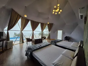 Deluxe dome with plunge Pool - Image 2