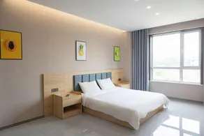 Cixian Yunzhu Hotel (Xihai Park Branch) - Image 2