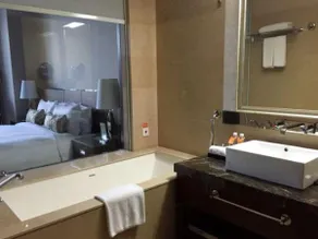 Nanjing Lakehome Hotels and Resorts - Image 4