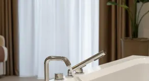 Cali Luxury Suites - Image 5