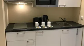 Hotel Select Suites & Aparts - Image 3