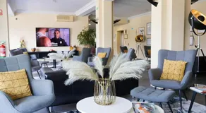HOTEL SANTHYAGO TROFA - Image 2