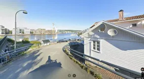 Bright & Central Seawalk Studio - Image 5